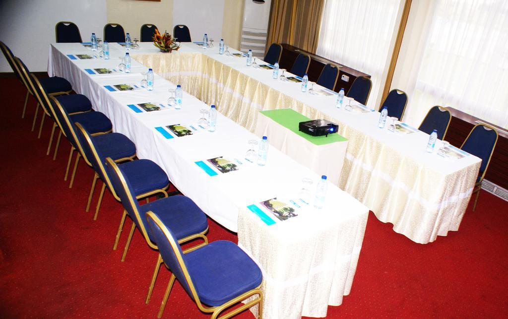 Hôtel Sawa Douala Buitenkant foto