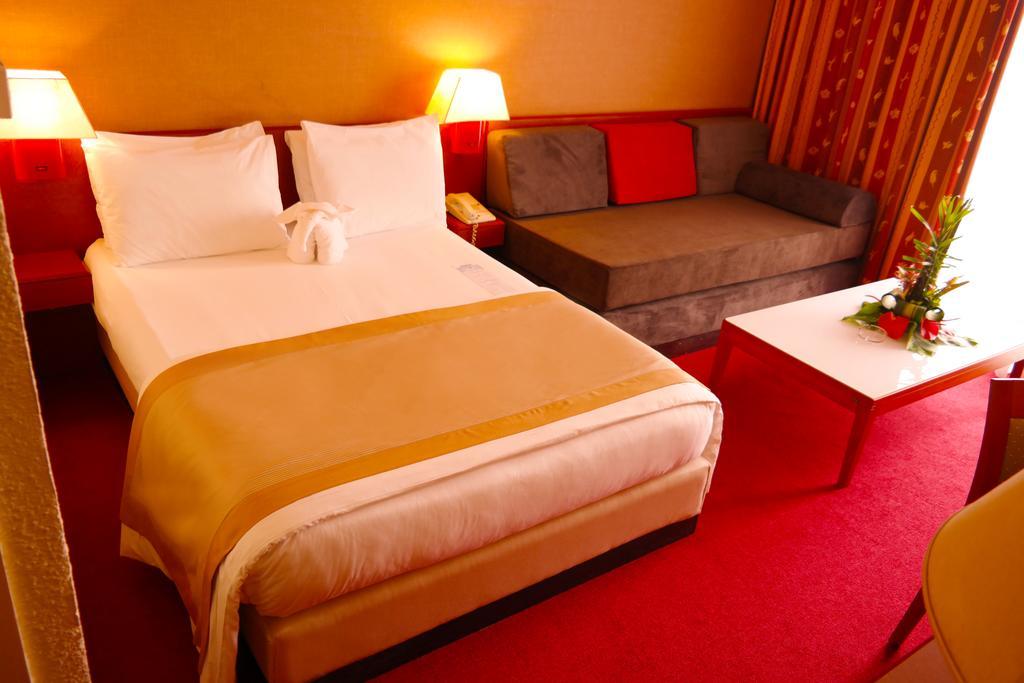 Hôtel Sawa Douala Buitenkant foto
