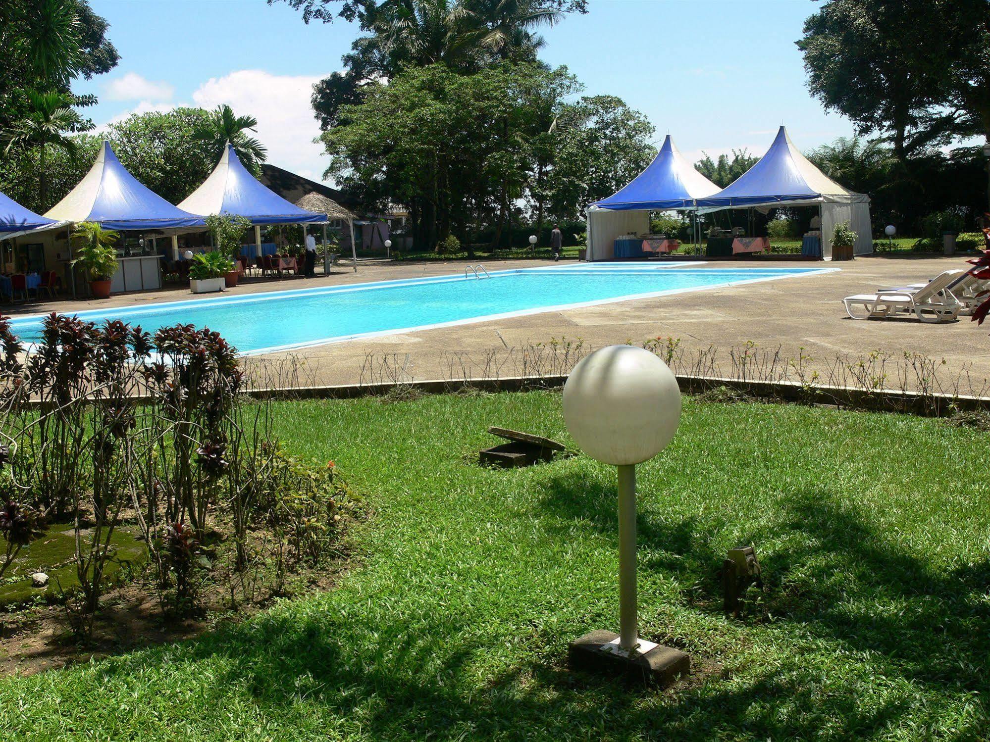 Hôtel Sawa Douala Buitenkant foto