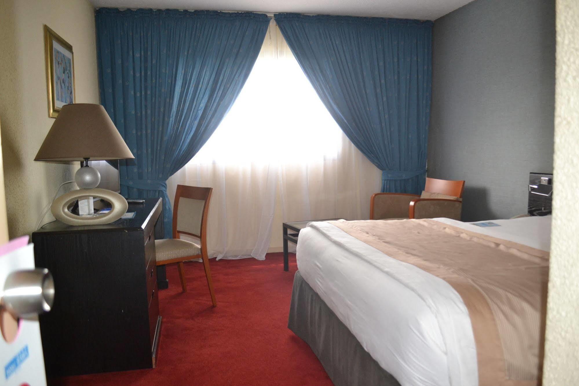 Hôtel Sawa Douala Buitenkant foto