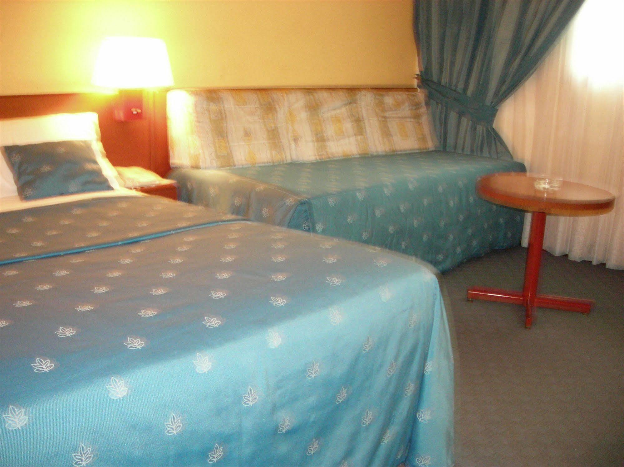 Hôtel Sawa Douala Buitenkant foto