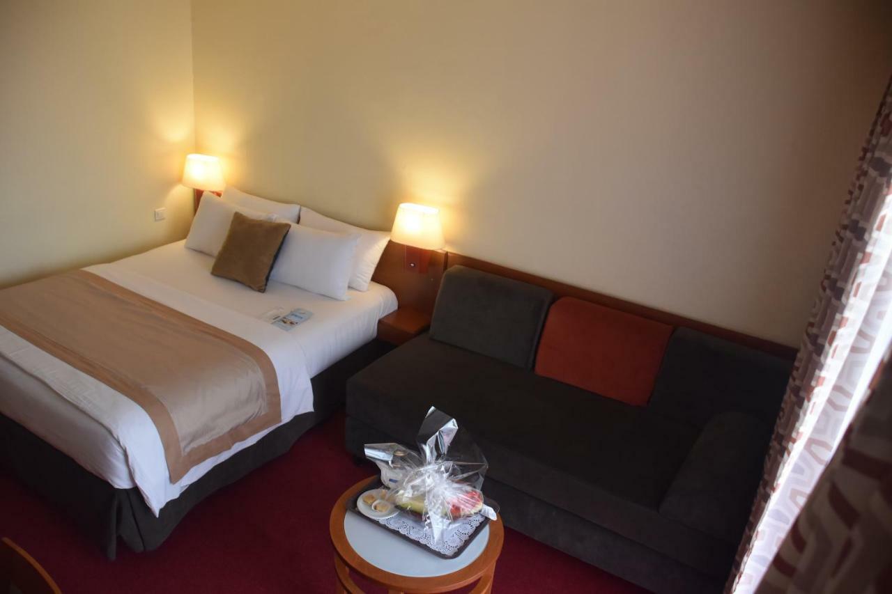 Hôtel Sawa Douala Buitenkant foto